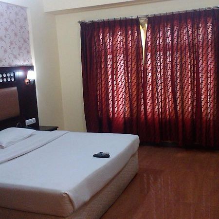 Solitaire Suites Bangalore Ruang foto